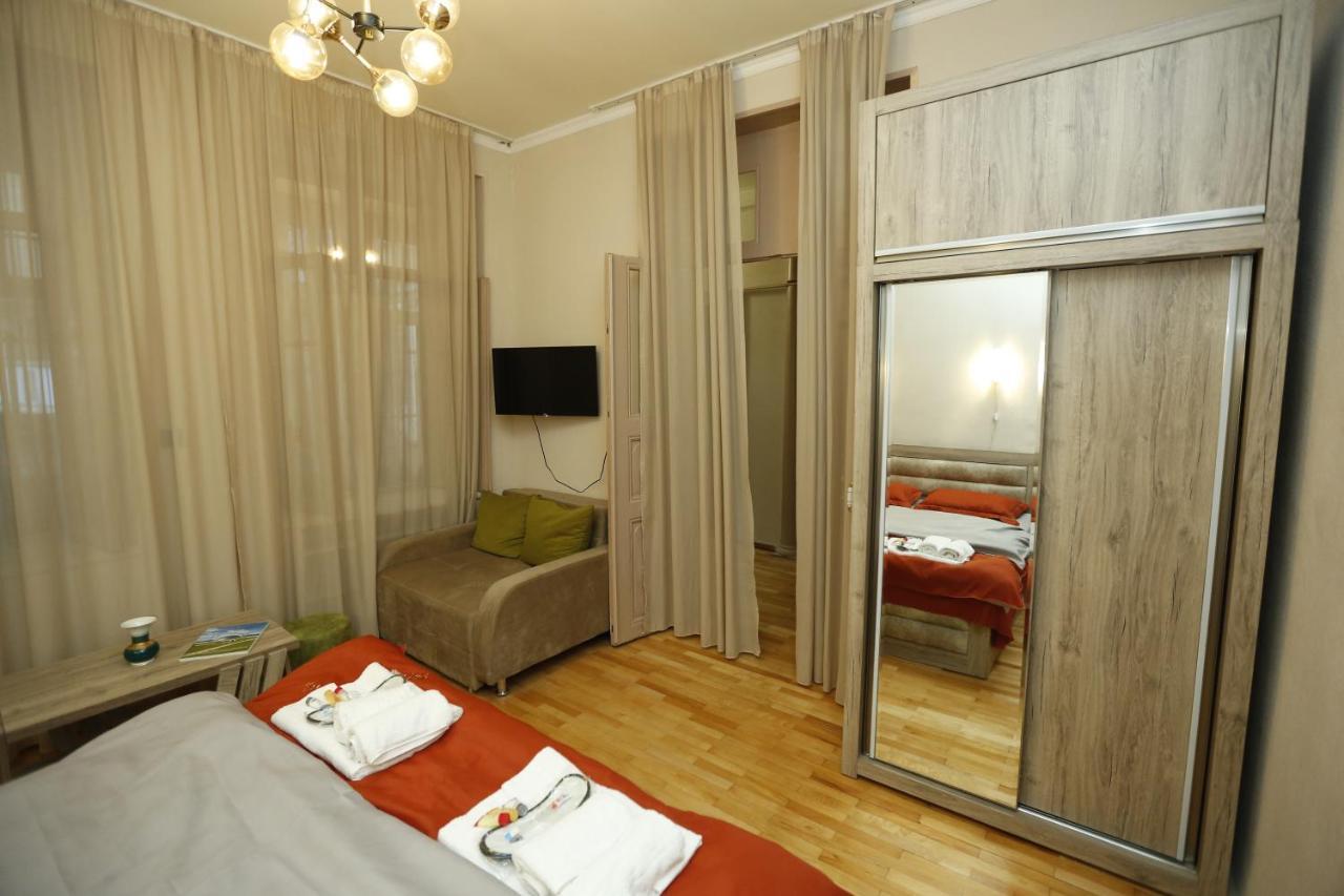 Old Tbilisi N&M Apartman Kültér fotó